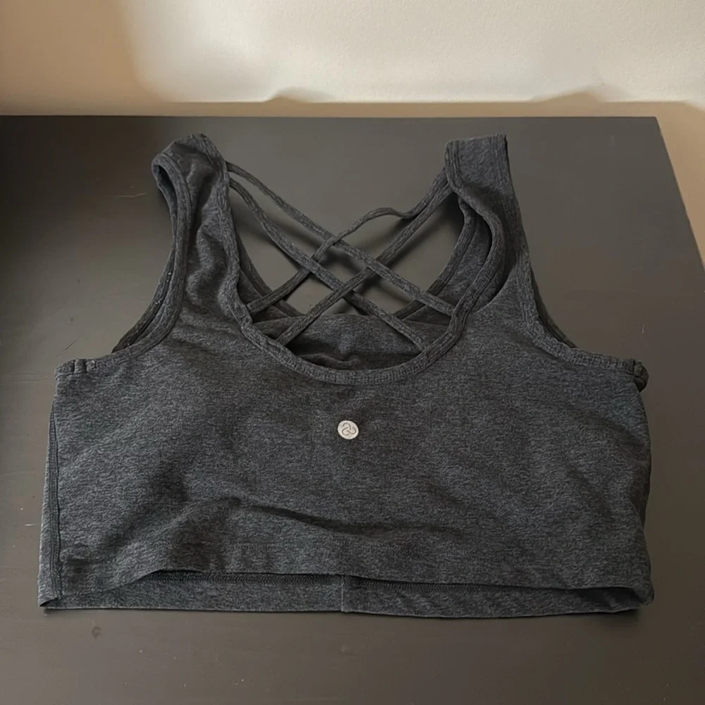 Zella Grey Shade Sports‎ Bra Crisscross Back | Medium